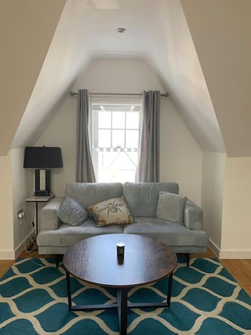 伊灵Lovely 2-Bed Flat With Well Equipped Kitchen公寓 外观 照片